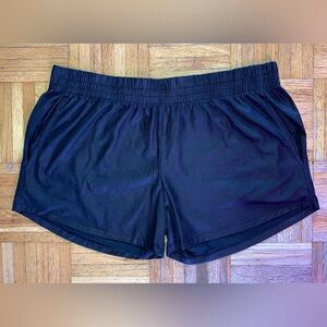 Monrow Faux Leather Effect Track Shorts L